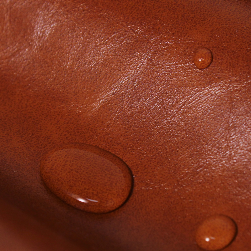 Vintage Oil Wax Full Silicone Leather Waterproof Flame Retardant Synthetic Leather for Car Interior Luggage & Marine Upholstery